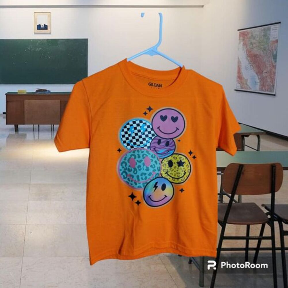 Smiley Faces   Neon‎ Orange Size  Youth S